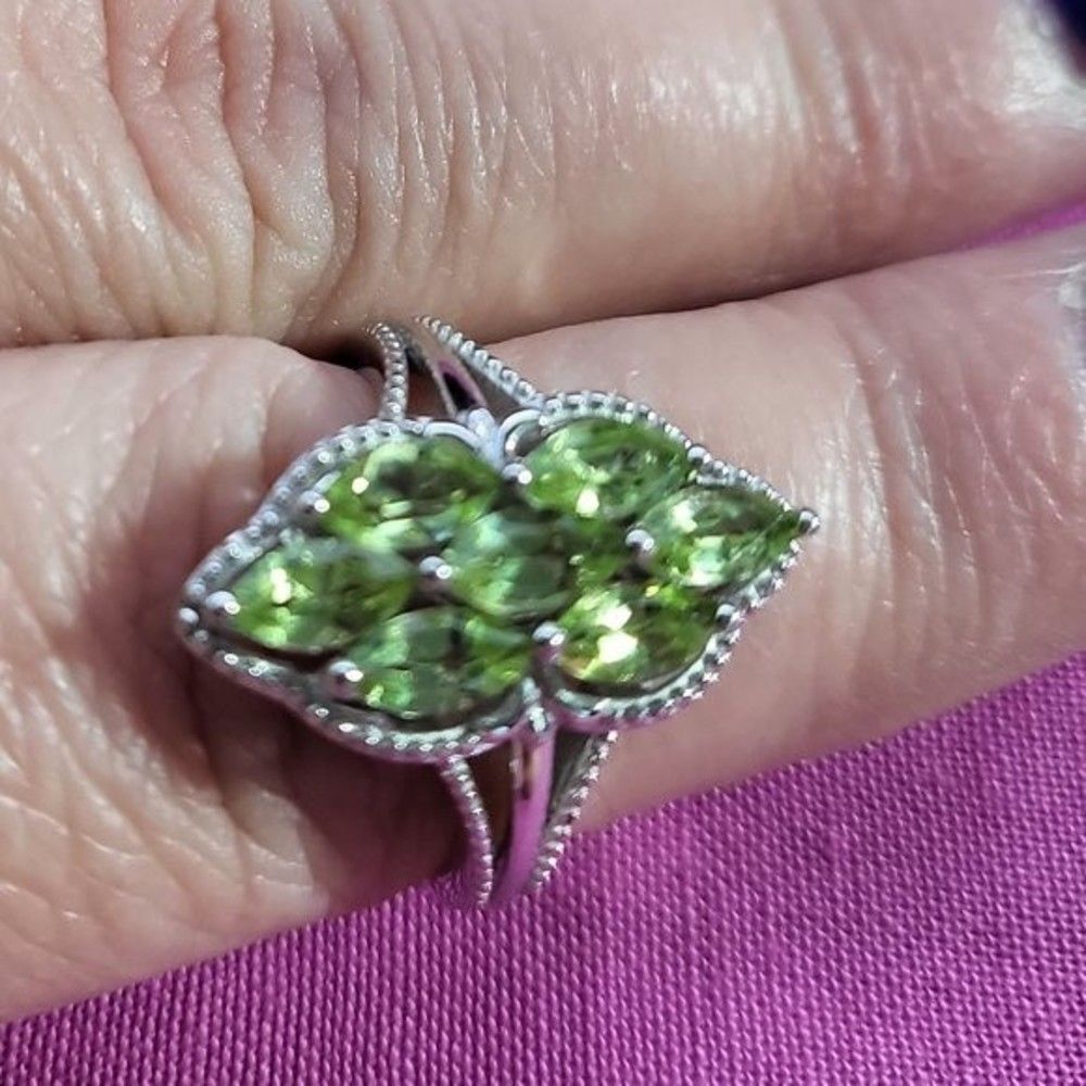Karis Peridot Ring in Platinum Bond